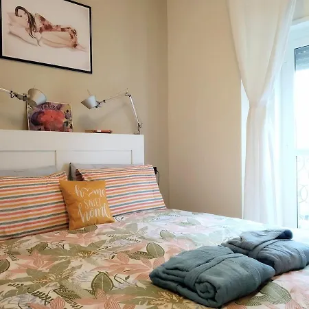 La Casa Sul Ballatoio Blu - *