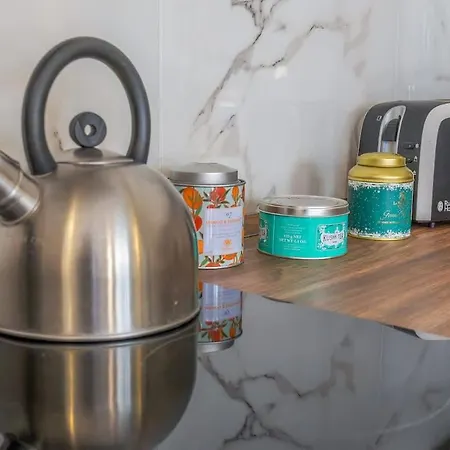 Maison Lumiere - A Few Steps From Station Appartement *