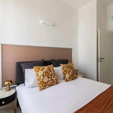 Vista Duomo Luxury شقة *