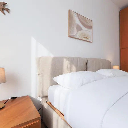 Primopiano - Corsica * Milán