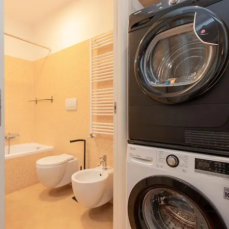 I-host - Ripa Navigli * Milan