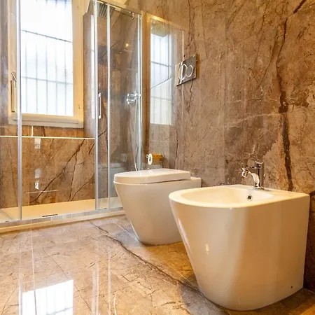 Shopping District -200 Mq - 8 People Lägenhet *