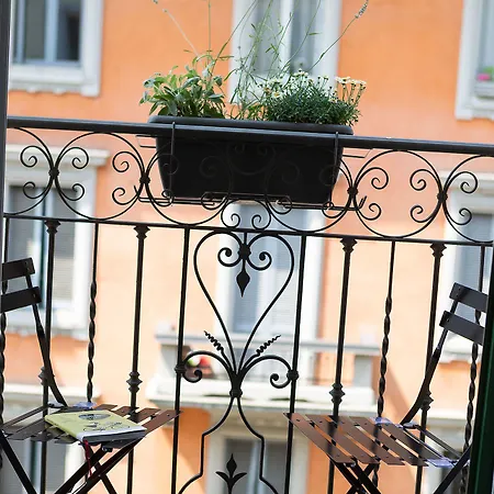 Zebra Naviglio Vendégház Milánó