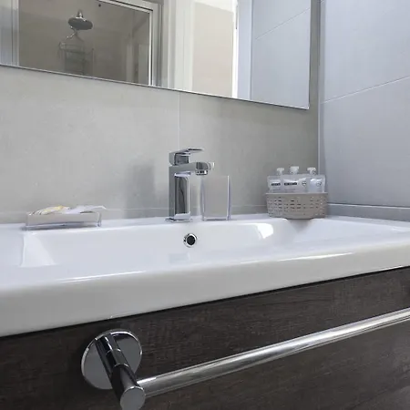 Italianway Easy - Cadorna 10 Mono A * Milano