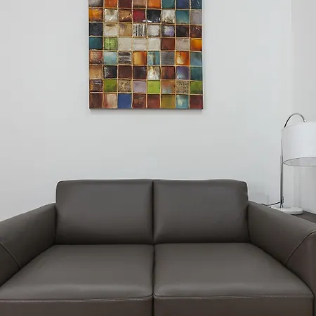 Italianway Easy - Segrino 6 Apartament *