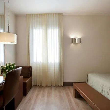 Szálloda Starhotels Ritz