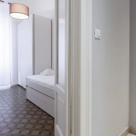 Italianway Easy - Piero Della Francesca 74 ミラノ