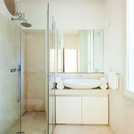 Easyhomes - Piola Bazzini Milan