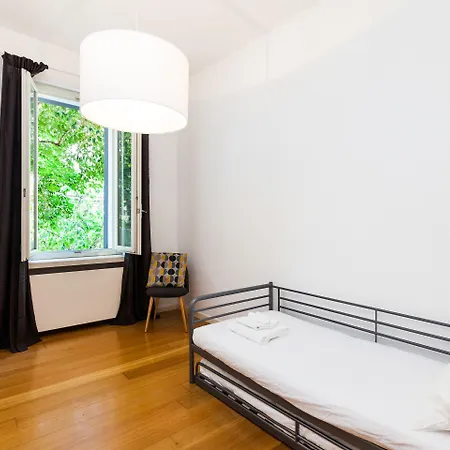 Easyhomes - Piola Bazzini Milan