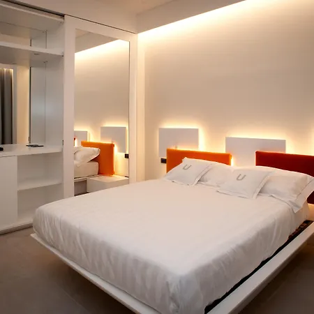 Pensión The Unique Brera 4*