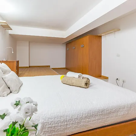 Daire Alessia's Flat- Portello 3 Milano