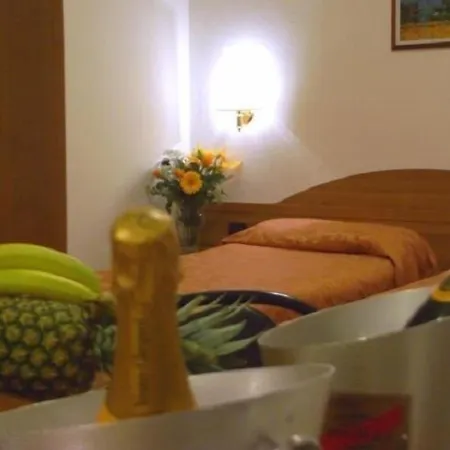 Mondial Hotel Milão