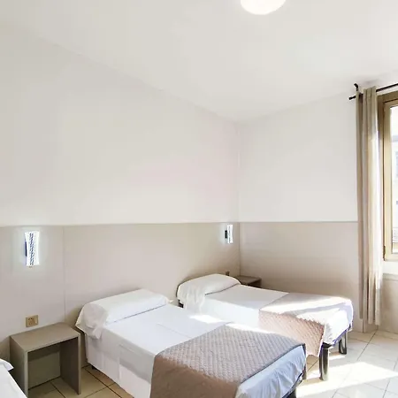 Hotel Mondial