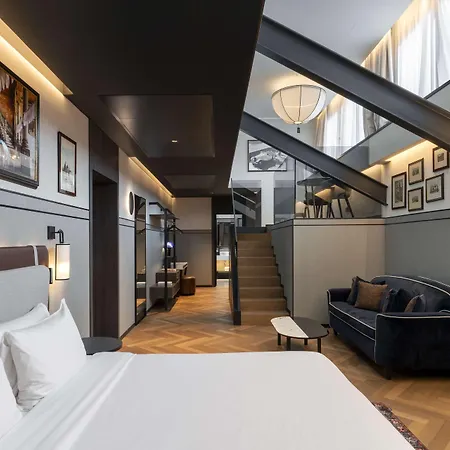 Palazzo Touring Club Milan, A Radisson Collection Hotel 5*