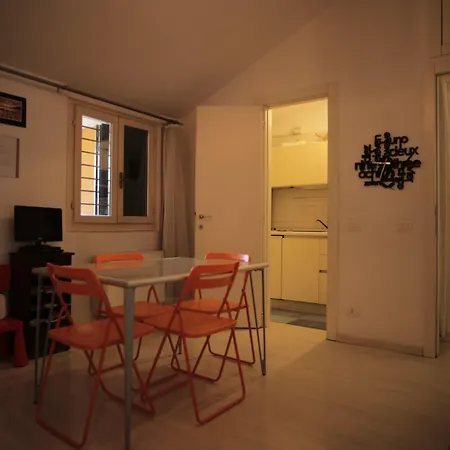 Corso Buenos Aires 35 *