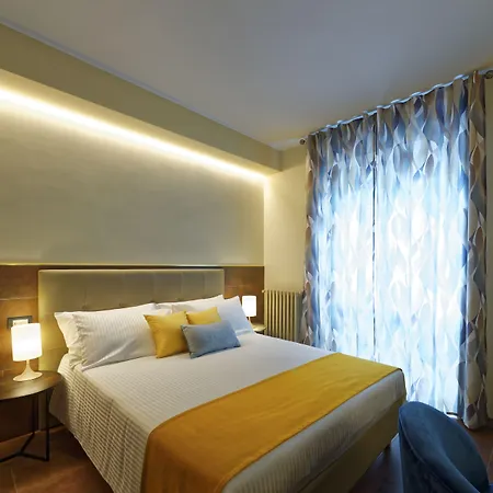 Red Ribbon 4*
