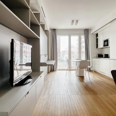 Torre Luxury Gym-pool&rooftop *