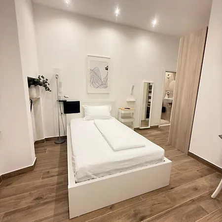 Wagner Habitación en casa particular Milán