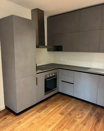 Sant Ambroeus Apartamento Milán