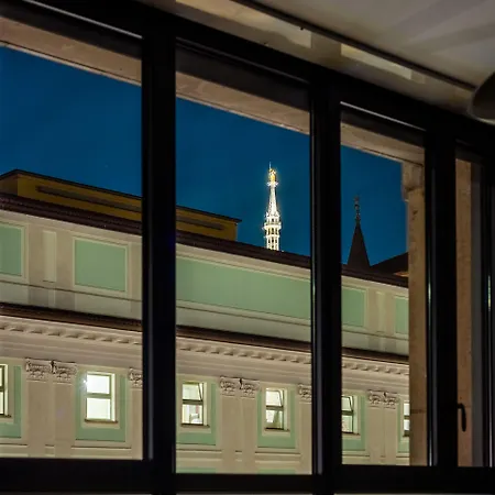 Easyhomes-madonnina View Apartamento