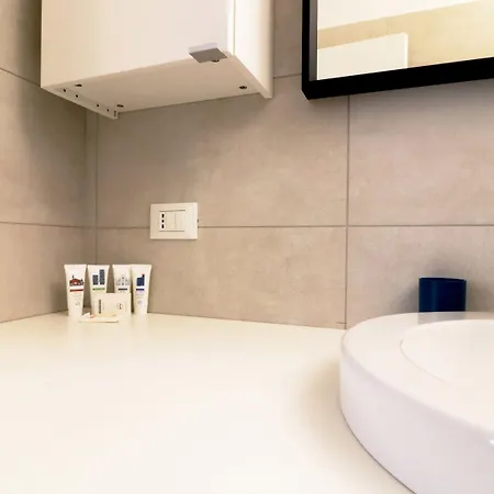 Italianway Easy - Piero Della Francesca 19 A * Milán