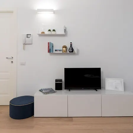 Italianway - Vigevano 13 *