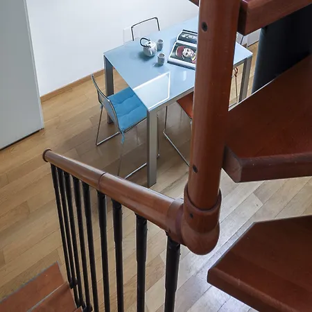 Italianway Easy - Baiamonti 1 *