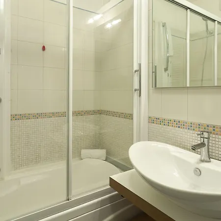 Italianway Easy - Baiamonti 1 Apartment Milan