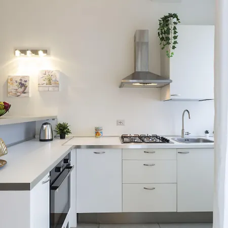 Massarent House - Gambara M1