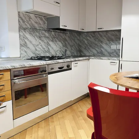 Italianway Easy - Garibaldi 55 Large Daire *