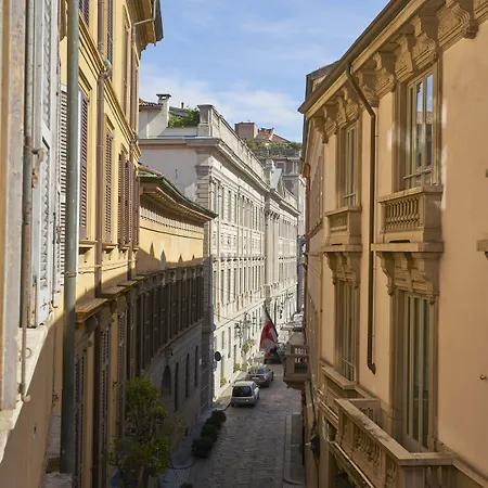 Crossing Manzoni 4* Милан