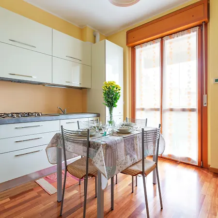 Savona District Terrace Flat Apartment