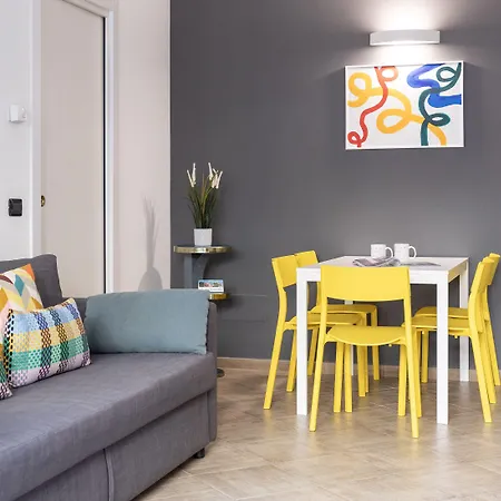 Italianway Easy - Petrocchi 48 * Milán