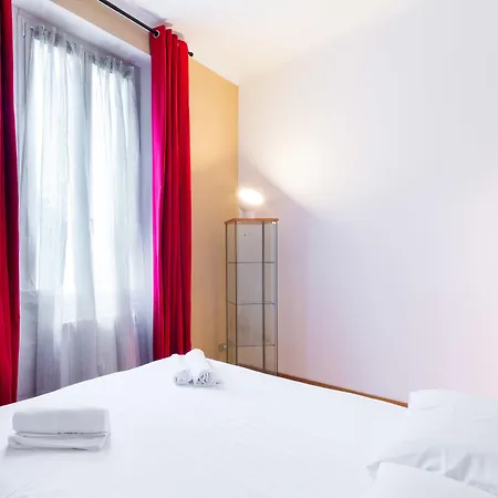Stendhal 49 * Milan
