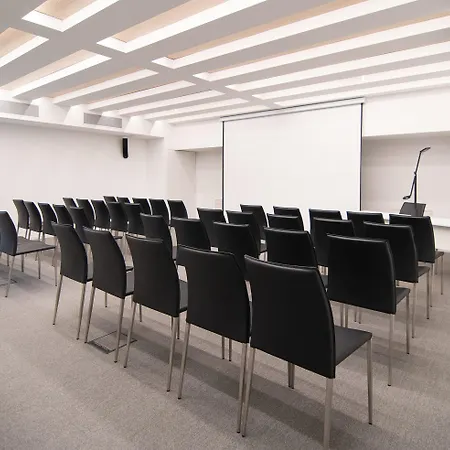 Innside By Melia Torre Galfa 4* מילאנו