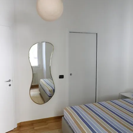 Hostmate - - Robbia - Citylife * 밀라노