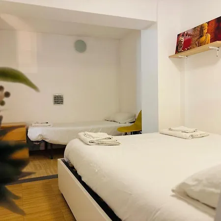 Parcheggio & Metro M2 - Duomo E Navigli - Wifi & Ac Διαμέρισμα Μιλάνο