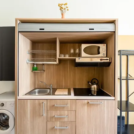 Daire Cozy Studio Apt In The Heart Of Navigli - 10Min Duomo Milano