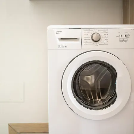 Cozy Studio Apt In The Heart Of Navigli - 10Min Duomo