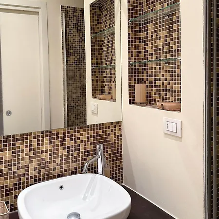 Oasis Of Design And Comfort With Terrace Apartament