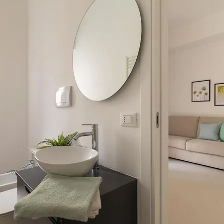 Appartement Modern Flats Near Center Milan