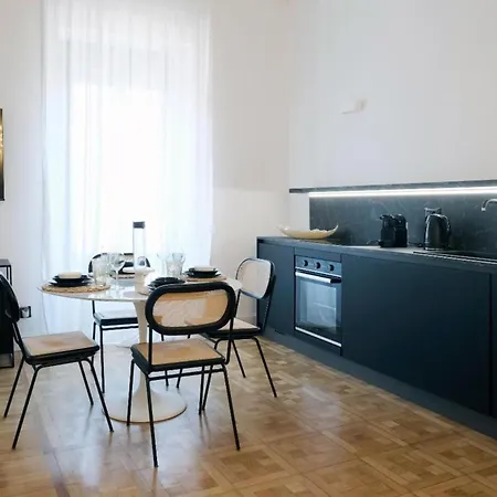 Lejlighed Comecasa Sforza Chic -10 Min Walk From Duomo Milano