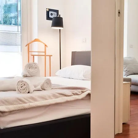 Apartmán Joivy Superb Flat, 2 Balconies & Skyscrapers View *