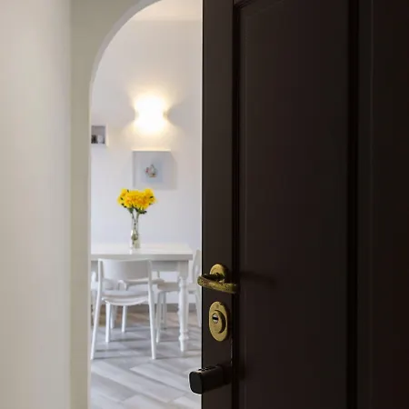 Apartament Mezzofanti - Tre Ponti Mediolan