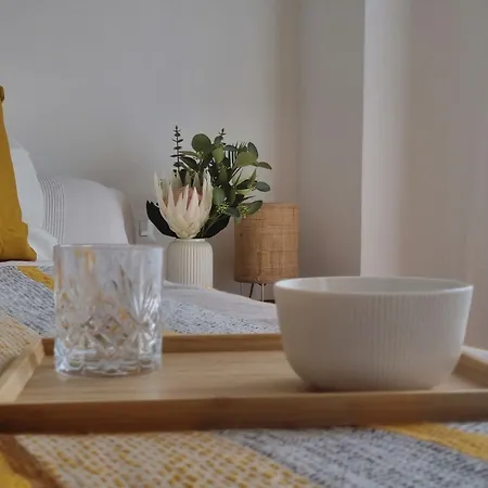 Joivy Contemporary 1-bed Near Duomo Di