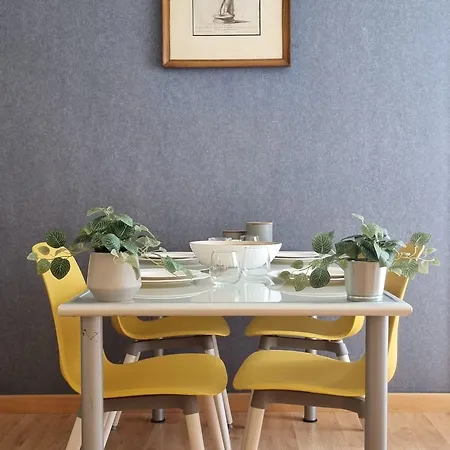 Joivy Contemporary 1-bed Near Duomo Di * ميلان