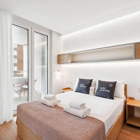 Limehome Via Stresa 아파트