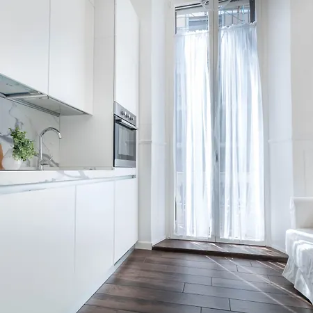 Joivy Chic For 3 Close To Sempione Park Apartament *