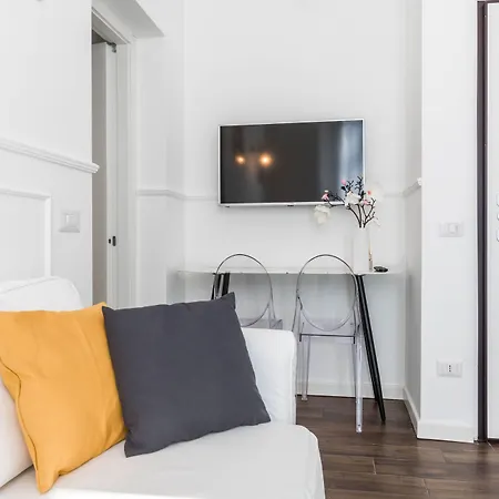 Apartament Joivy Chic For 3 Close To Sempione Park Mediolan