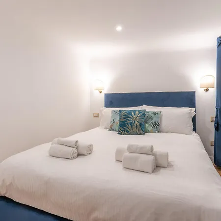 Duomo Smart 4*